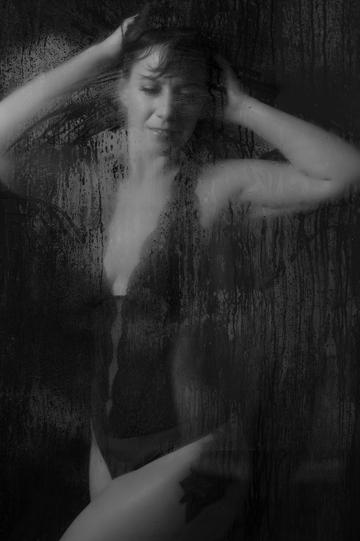 Shannon Hemauer, located in Dillsburg, PA, shoots boudoir shower scenes for clients.